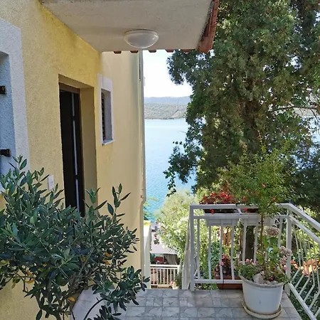 Apartments Ljiljana Klek Exterior photo
