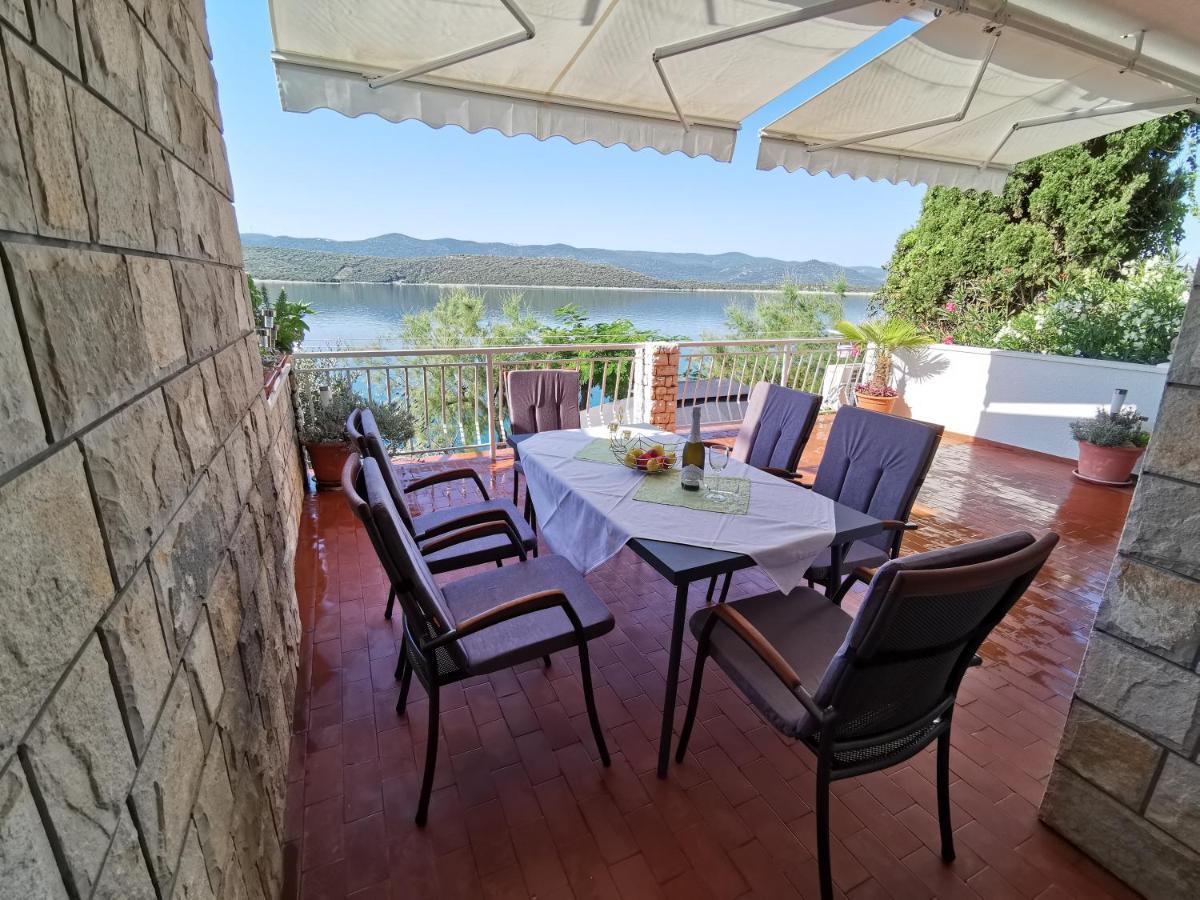 Apartment Ljiljana